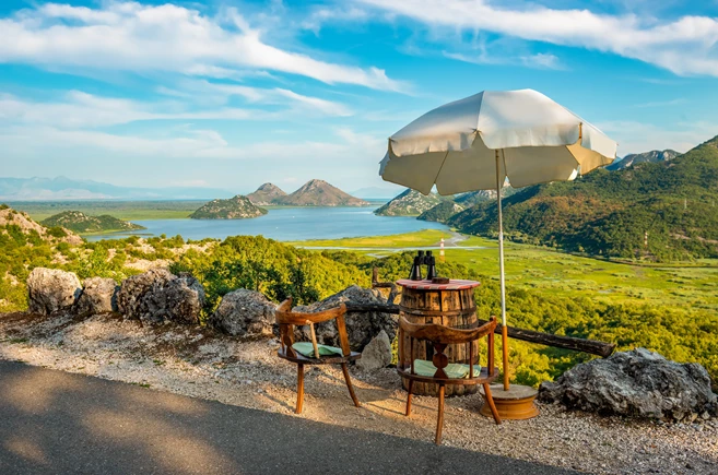 Lago Skadar viaje por los Balcanes