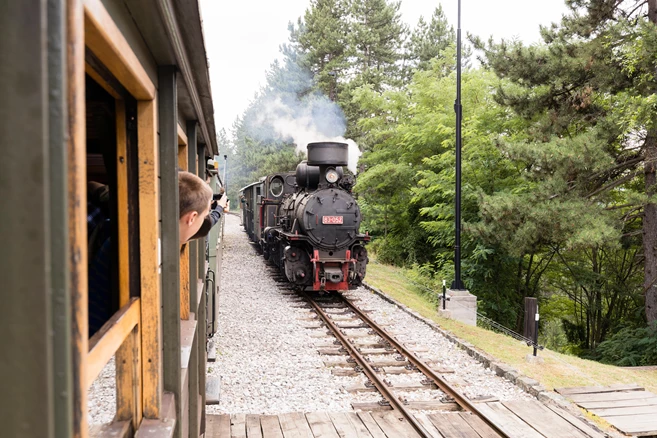 Waiting for the steam locomotive